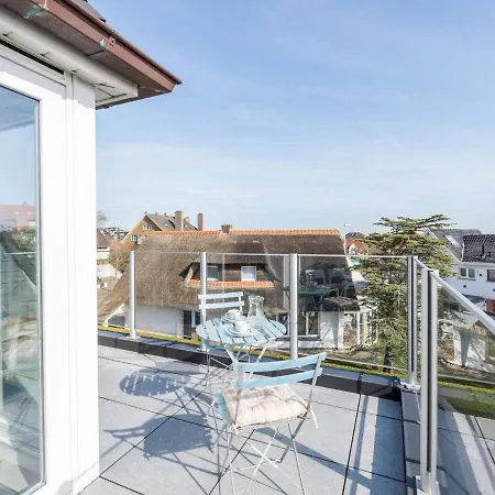 Near Sea And Dunes Apartman