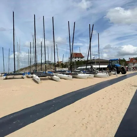 Near Sea And Dunes Appartement *