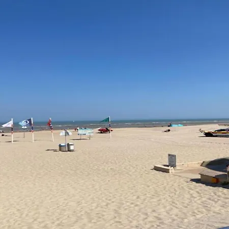 Near Sea And Dunes Apartman Koksijde